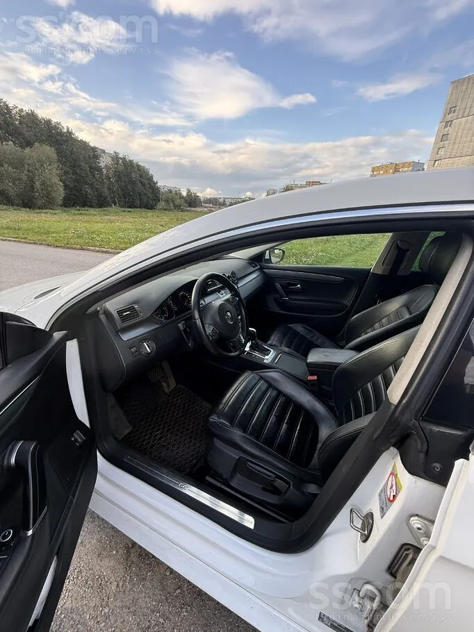 Volkswagen Passat Cc 2013 photo 3