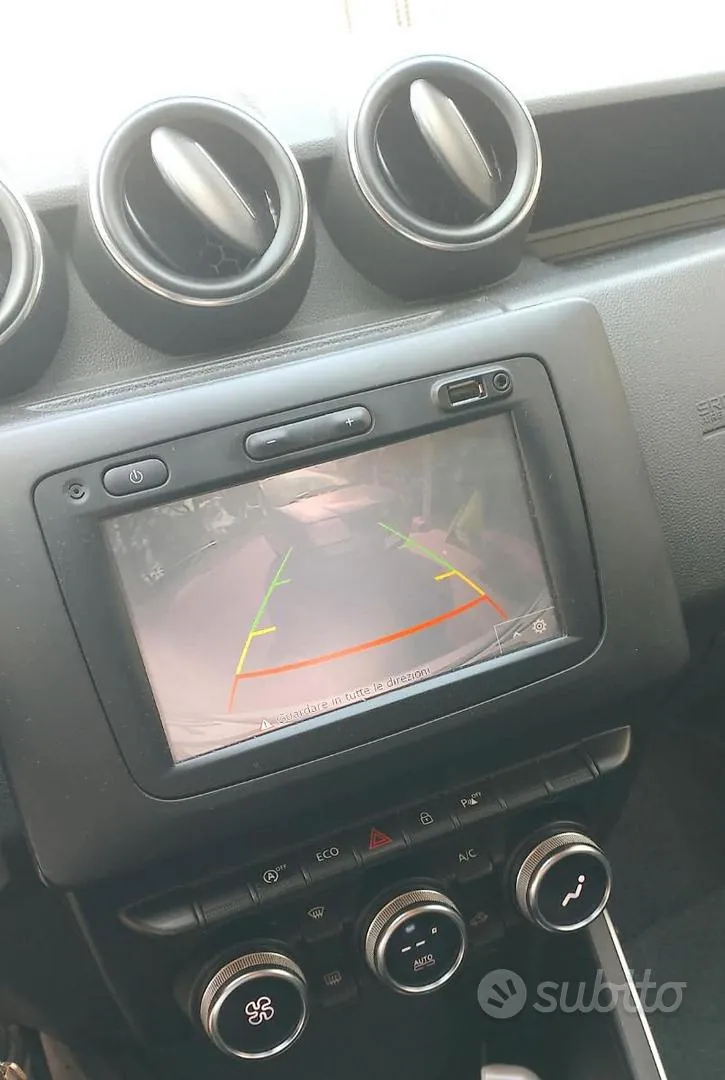 Dacia Duster 2018 photo 2