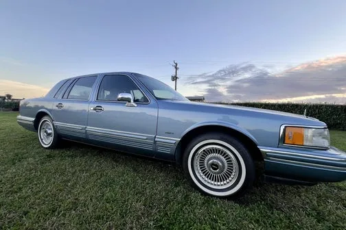 Lincoln Town Car
