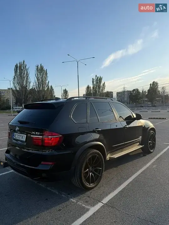 BMW X5 2011 photo 4