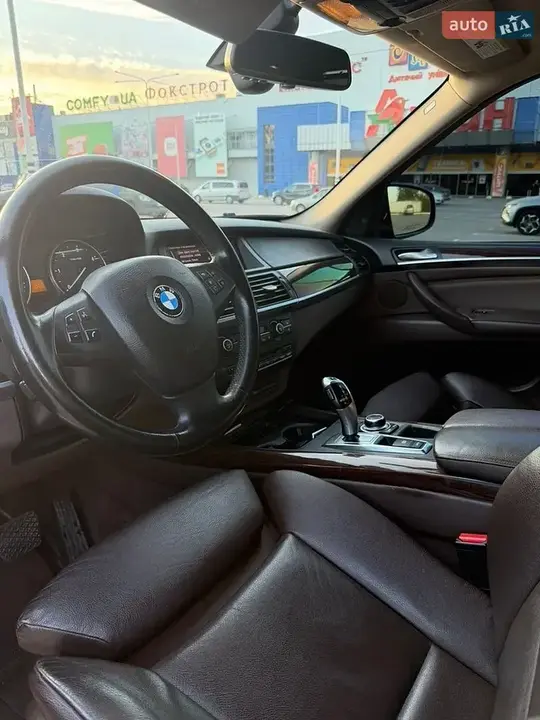 BMW X5 2011 photo 5