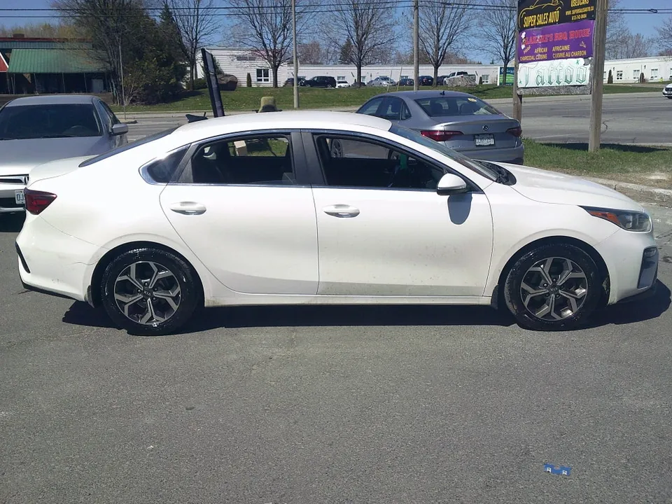 Kia Forte 2020 photo 3