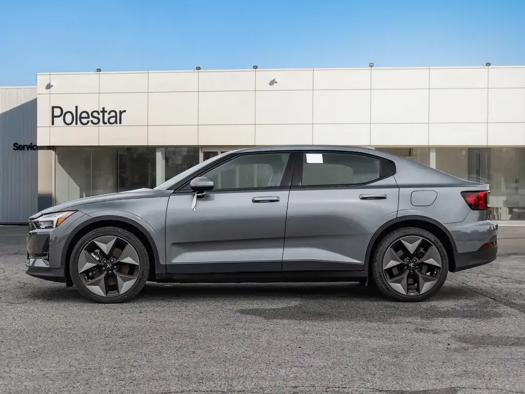Polestar 2 2025 photo 3
