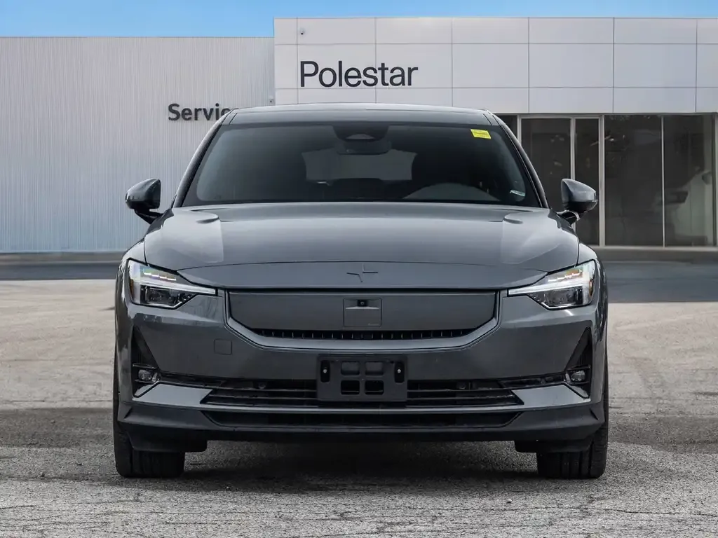 Polestar 2 2025 photo 2