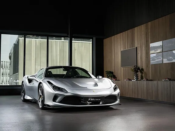 Ferrari F8 Spider 2021 photo 2