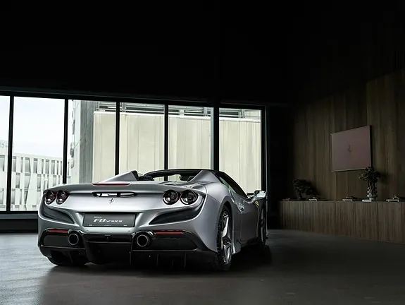 Ferrari F8 Spider 2021 photo 4