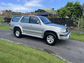 Toyota Surf 1998 photo 2