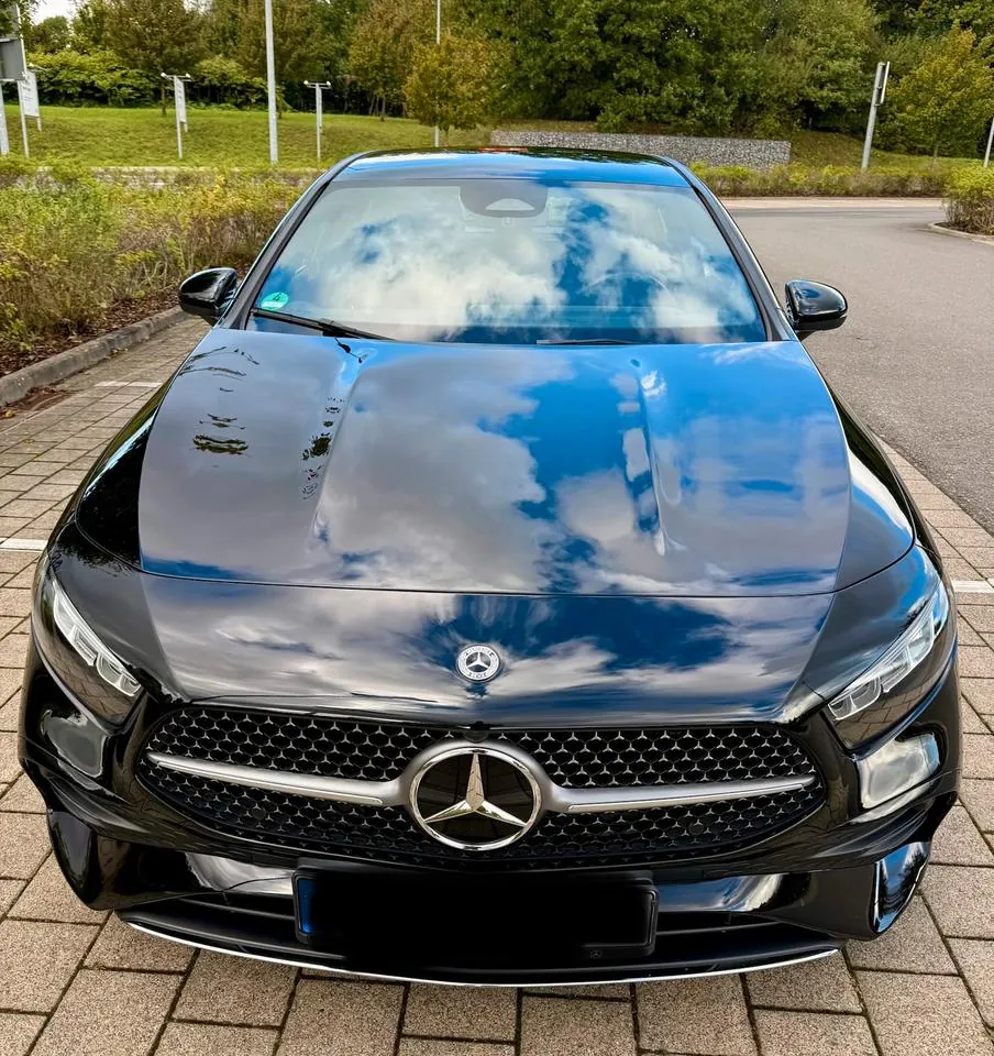 Mercedes-Benz A200