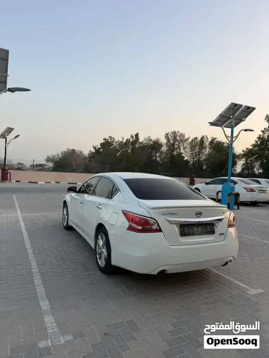 Nissan Altima 2013 photo 5