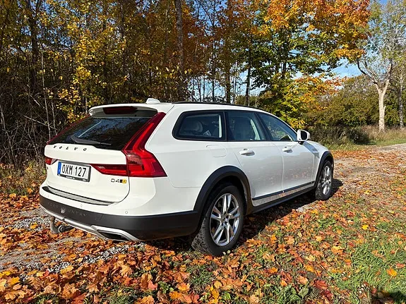 Volvo V90 Cross Country 2017 photo 3