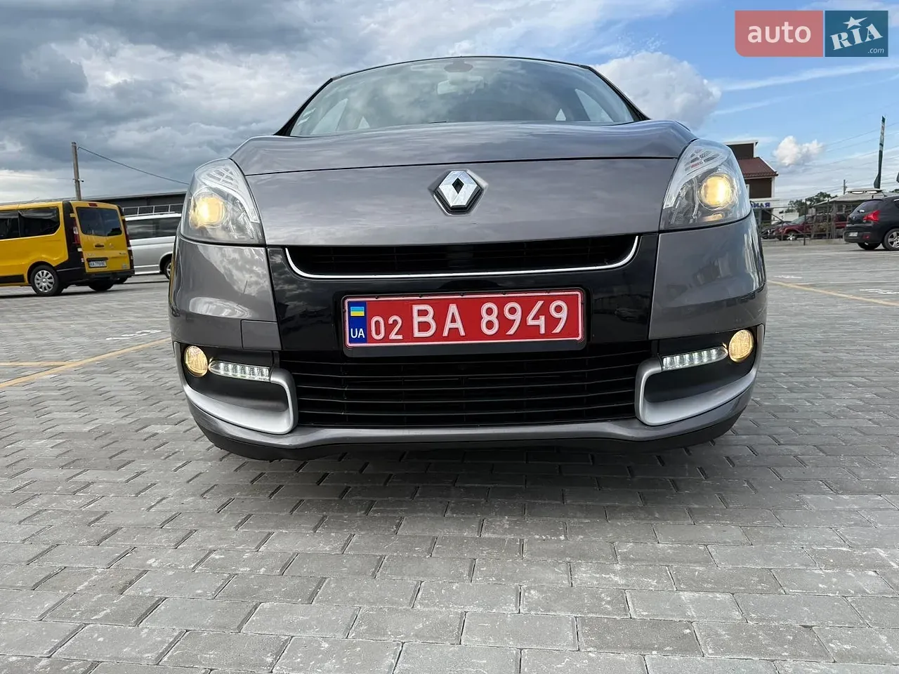 Renault Scenic 2013 photo 5