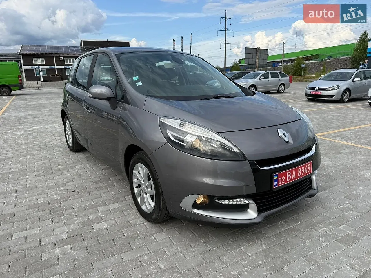 Renault Scenic 2013 photo 2
