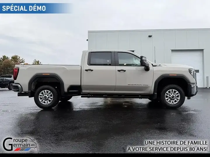 GMC Sierra 2500 2026 photo 2