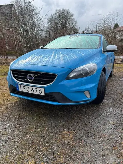 Volvo V40