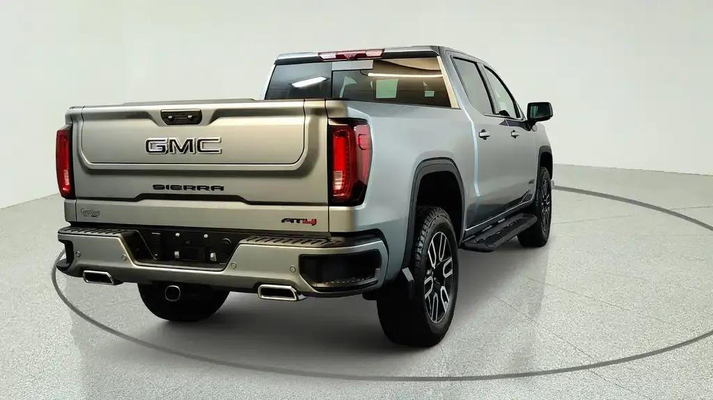 GMC Sierra 1500 2026 photo 2