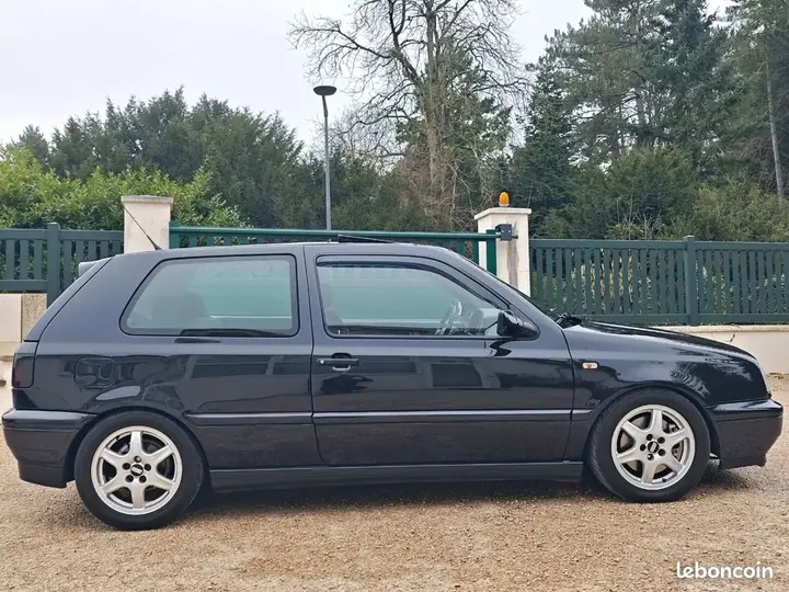 Volkswagen Golf 1996 photo 4