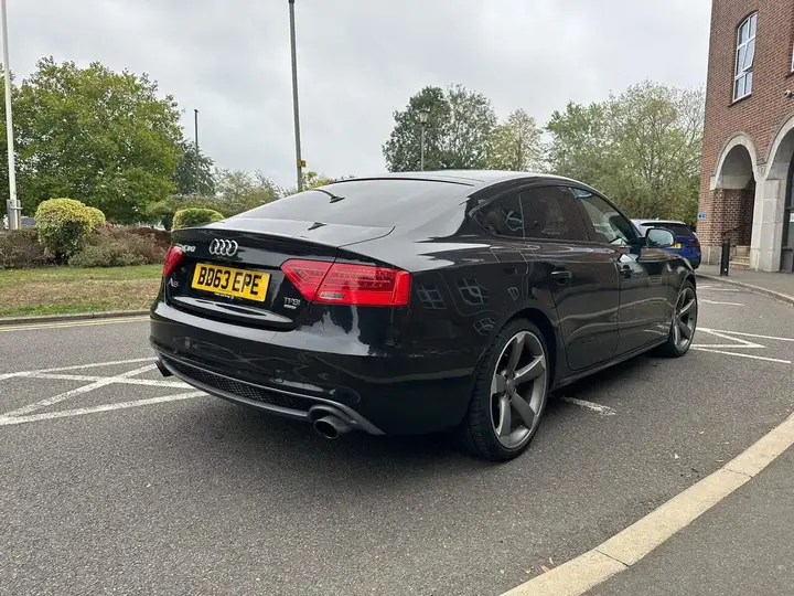 Audi A5 2013 photo 4