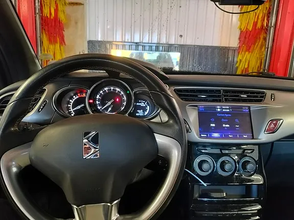 DS Automobiles Ds 3 2017 photo 5