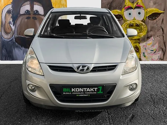 Hyundai I20 2012 photo 2