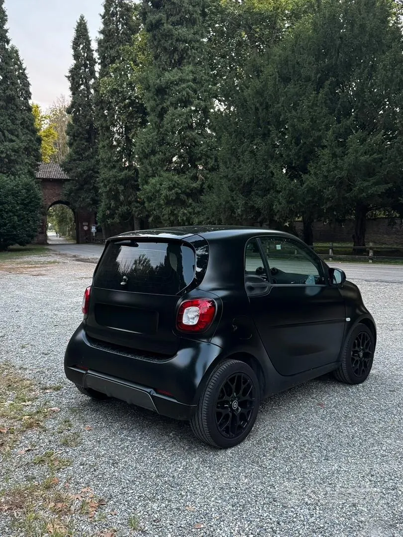 Smart Fortwo 2019 photo 4
