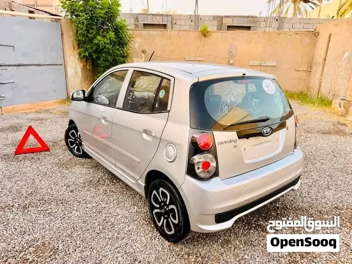 Kia Picanto 2010 photo 3