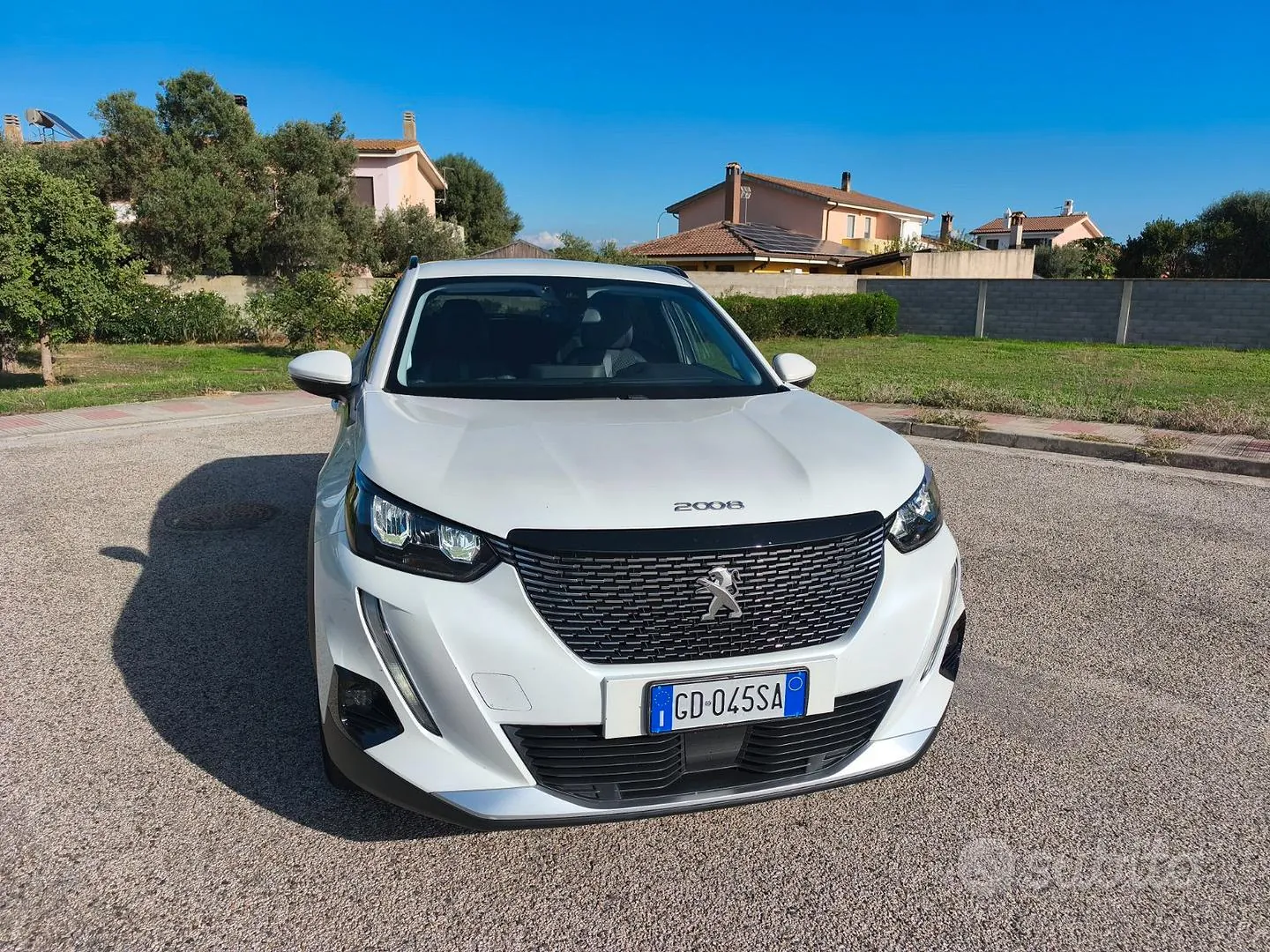 Peugeot 2008 2021 photo 2