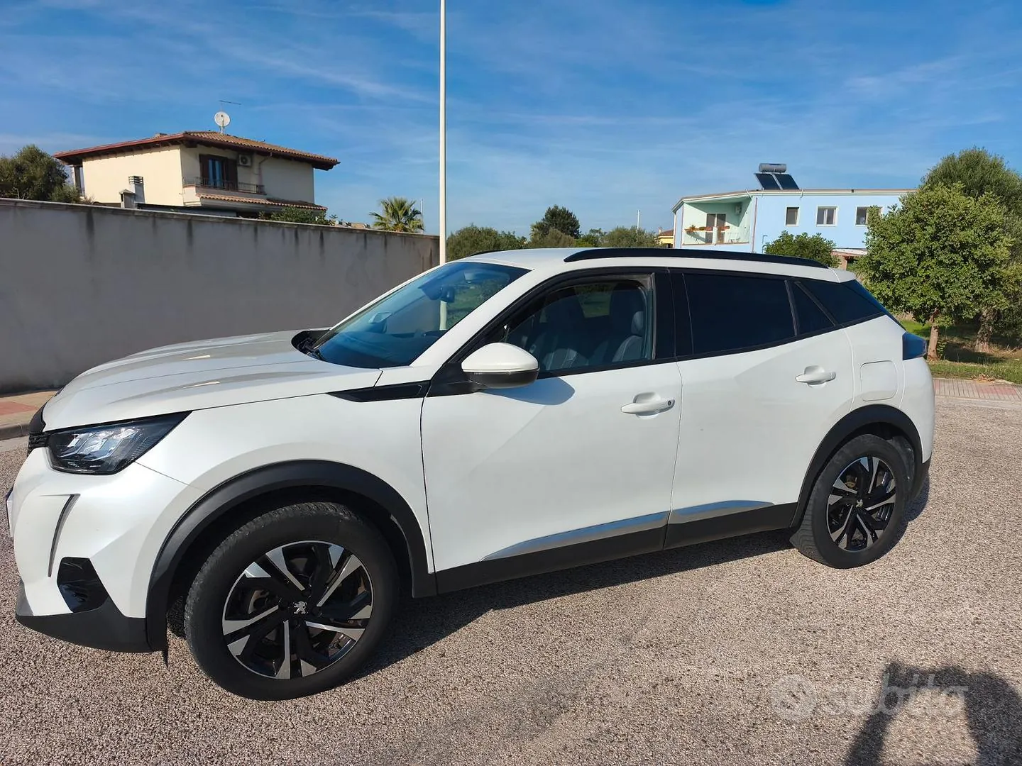 Peugeot 2008 2021 photo 3