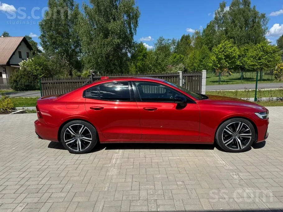 Volvo S60 2020 photo 2