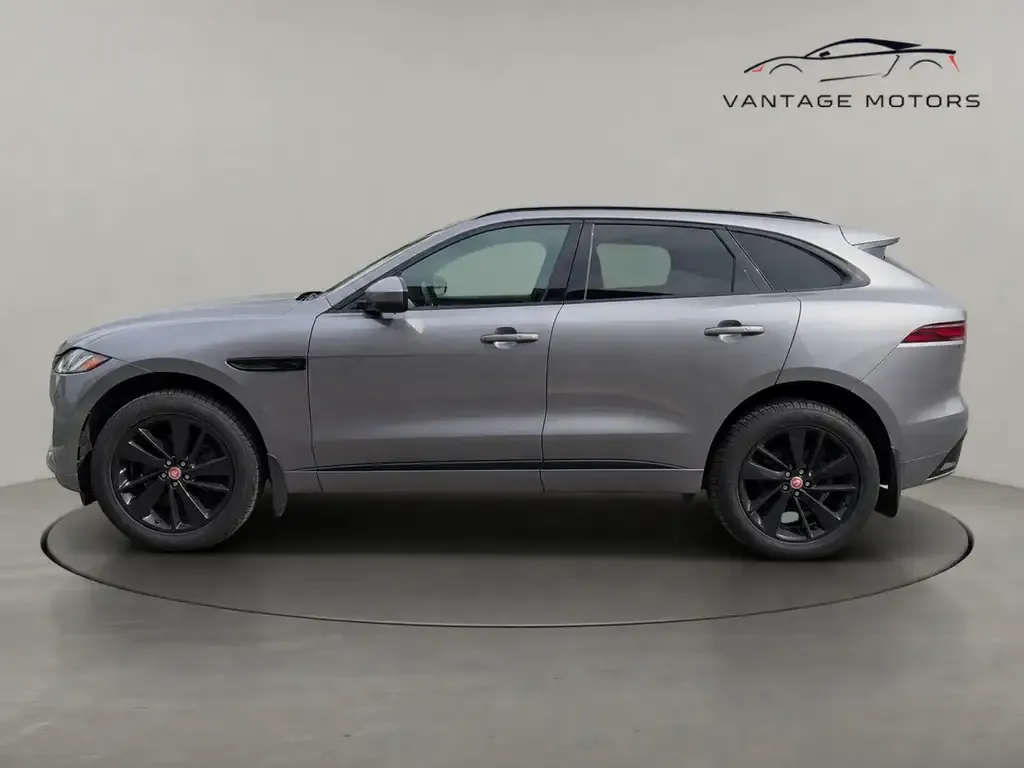 Jaguar F-Pace 2023 photo 2