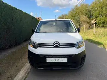 Citroen Berlingo 2022 photo 2