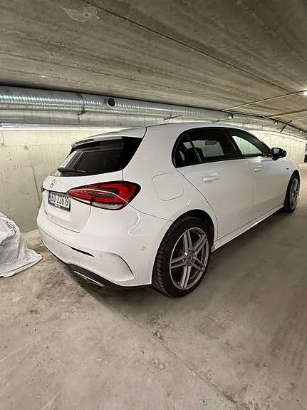 Mercedes-Benz A250 E 2021 photo 3