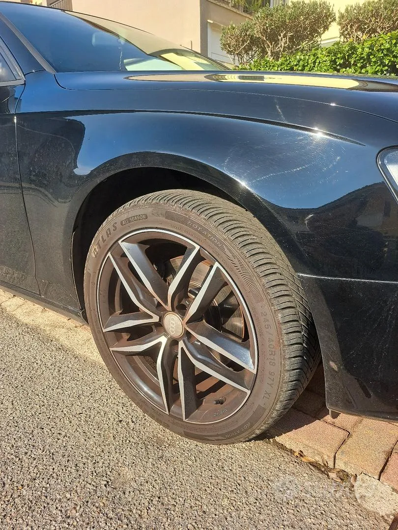 Audi A4 2013 photo 5
