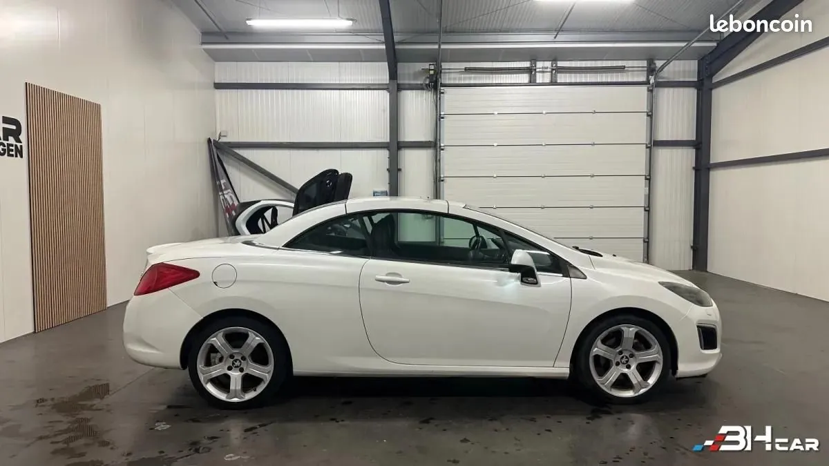 Peugeot 308 2011 photo 4