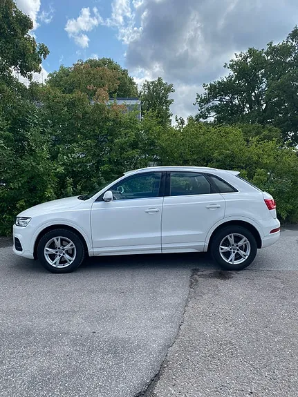 Audi Q3 2017 photo 4