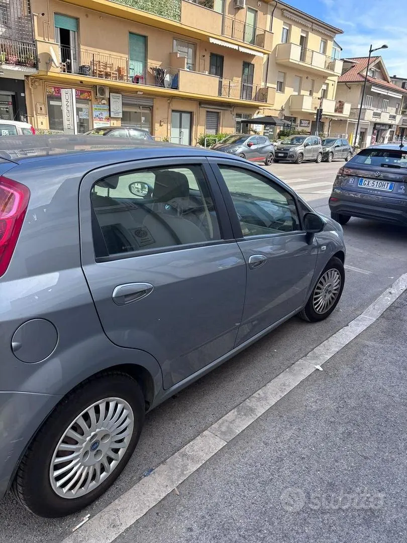 Fiat Grande Punto 2006 photo 4