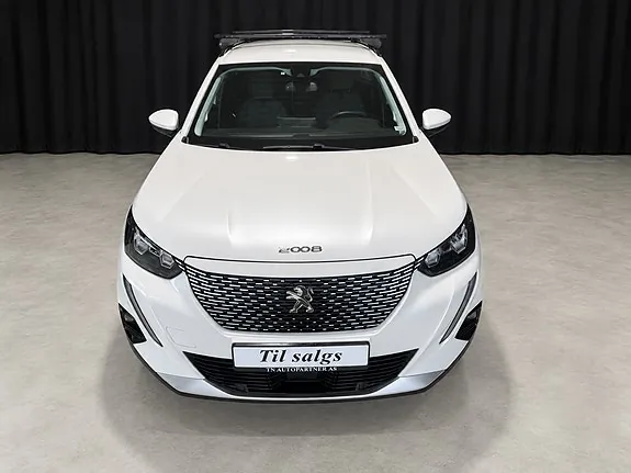 Peugeot E-2008 2021 photo 4