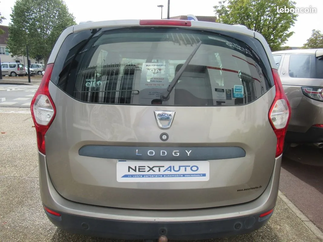 Dacia Lodgy 2013 photo 5