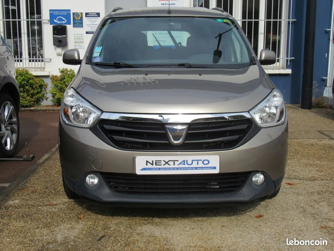 Dacia Lodgy 2013 photo 4