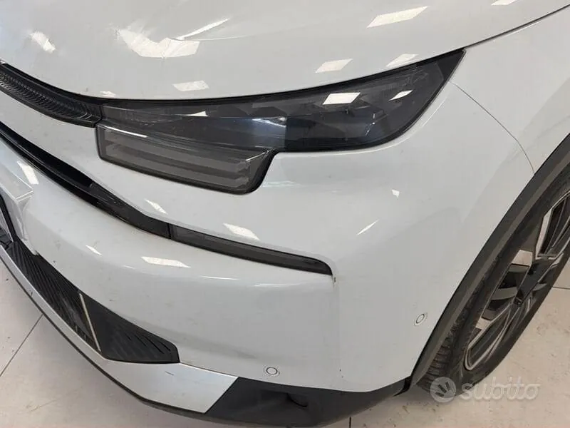 Citroen C4 2025 photo 4