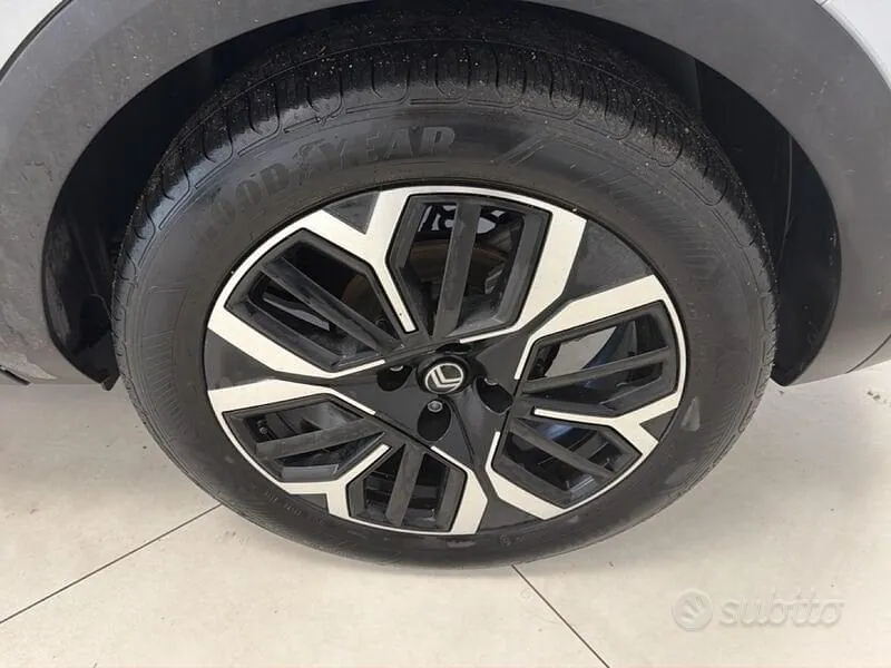 Citroen C4 2025 photo 5