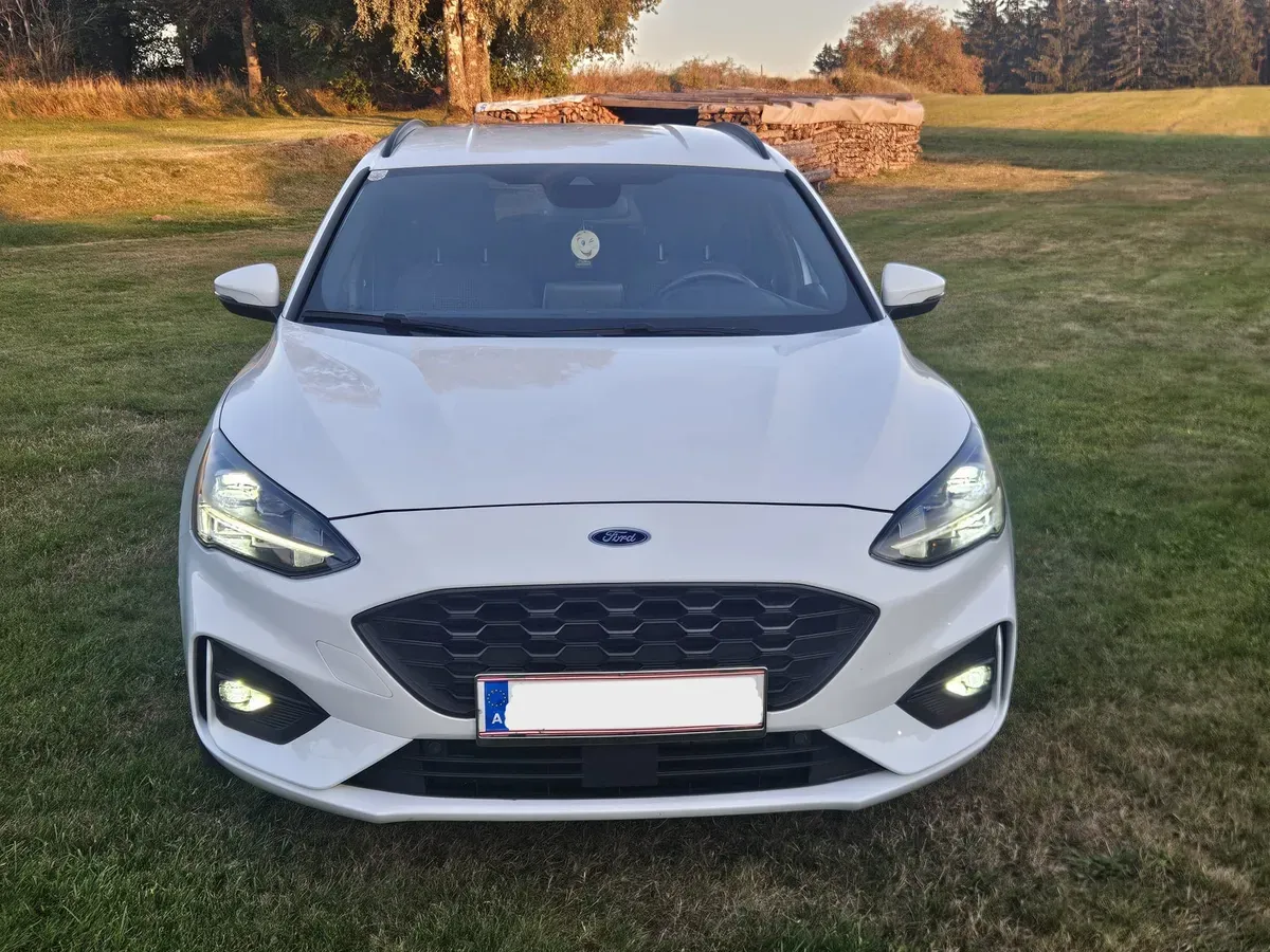 Ford Focus 2021 photo 3