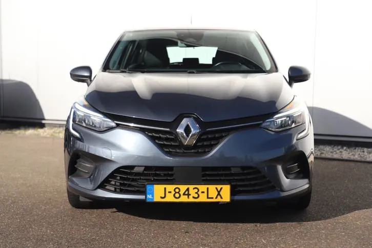 Renault Clio 2020 photo 2