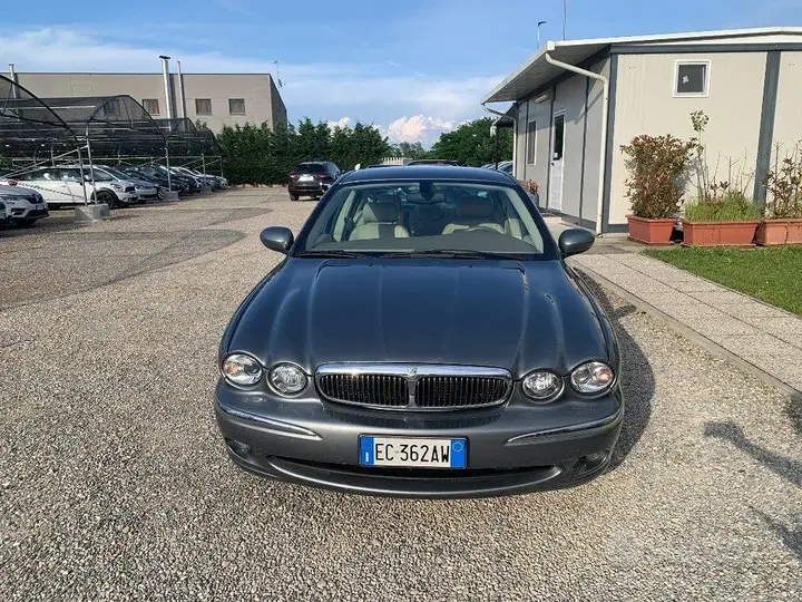 Jaguar X-Type 2002 photo 2