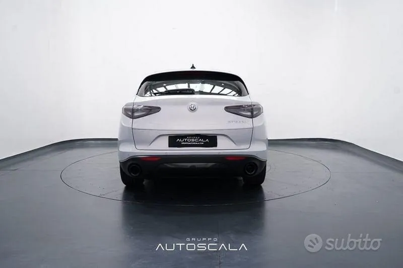 Alfa Romeo Stelvio 2024 photo 5