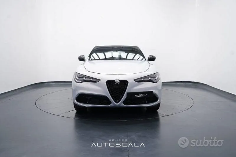 Alfa Romeo Stelvio 2024 photo 2
