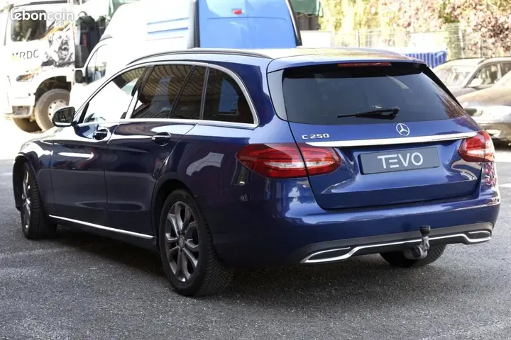 Mercedes-Benz C-Class 2016 photo 4