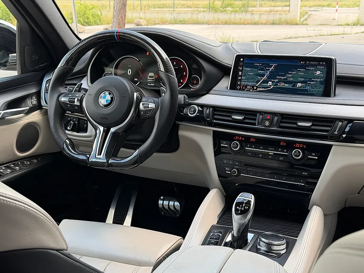 BMW X6 2018 photo 2