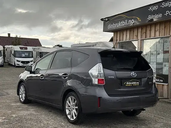 Toyota Prius 2014 photo 4