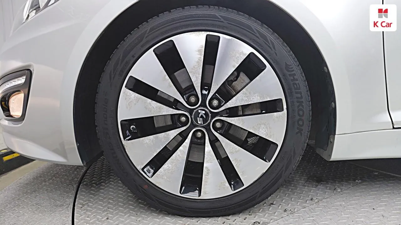 Kia K5 2012 photo 5