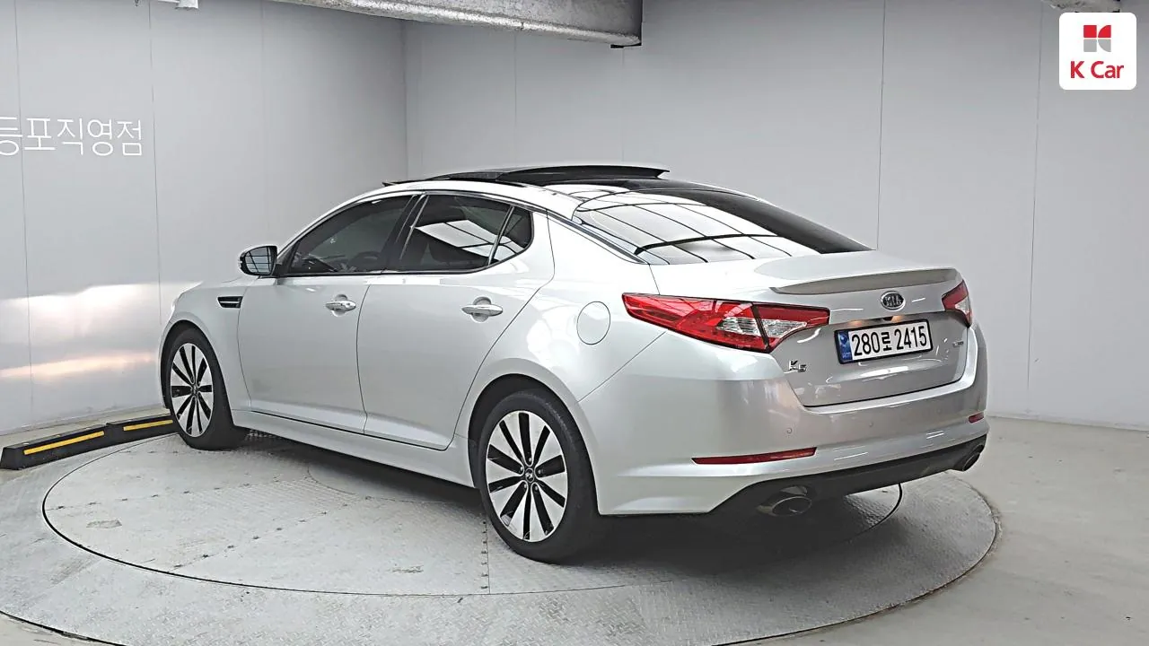 Kia K5 2012 photo 2